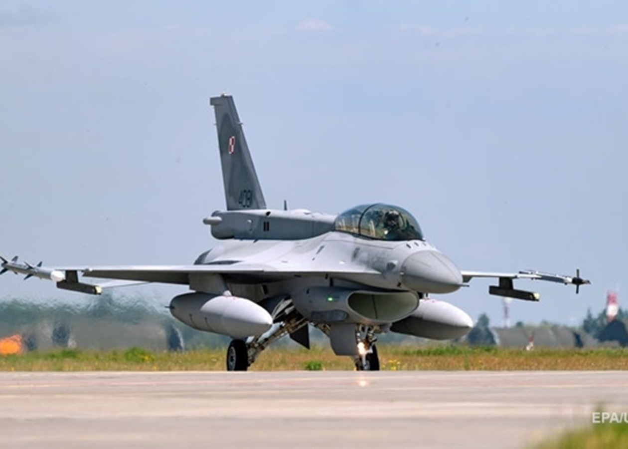 Постріл собі в ногу: що мають США за відключення F-16 Україні