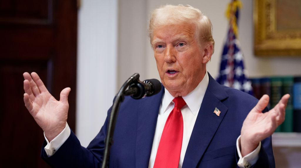 Трамп обіцяє США статус криптостолиці – і його медіабізнес шукає мільярди на Bitcoin