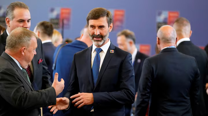 “Немає альтернативи”: Словаччина не готова швидко відмовитися від енергоносіїв РФ