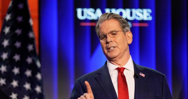 "Самі фінансують війну проти себе": Міністр фінансів США розкритикував Європу