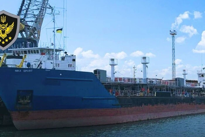 Підсанкційний Nika Spirit шукає нового власника: що стоїть за перепродажем судна