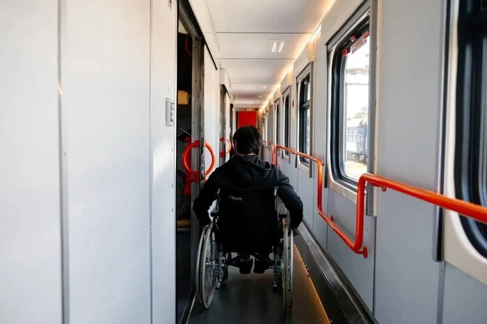 Люди з інвалідністю відтепер можуть купувати пільгові квитки на поїзд онлайн: інструкція