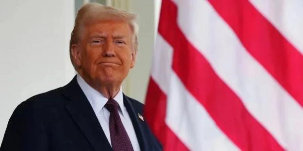 “Роблю це для Китаю та всього світу”: Трамп заявив, що назавжди відкриває Ормузьку протоку