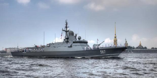 У ССО розповіли про російський ракетний корабель Каракурт з Калібрами на борту, який було уражено в порту Приморська