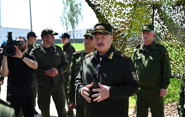 "Ми відкриті": Лукашенко заявив про готовність приїхати в Україну