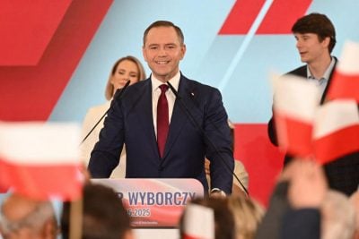 Шовінізм високо піднімає голову: Полякам сподобався курс на міжнаціональний розбрат з українцями - рейтинг Навроцького встановив історичний рекорд, - соціологи