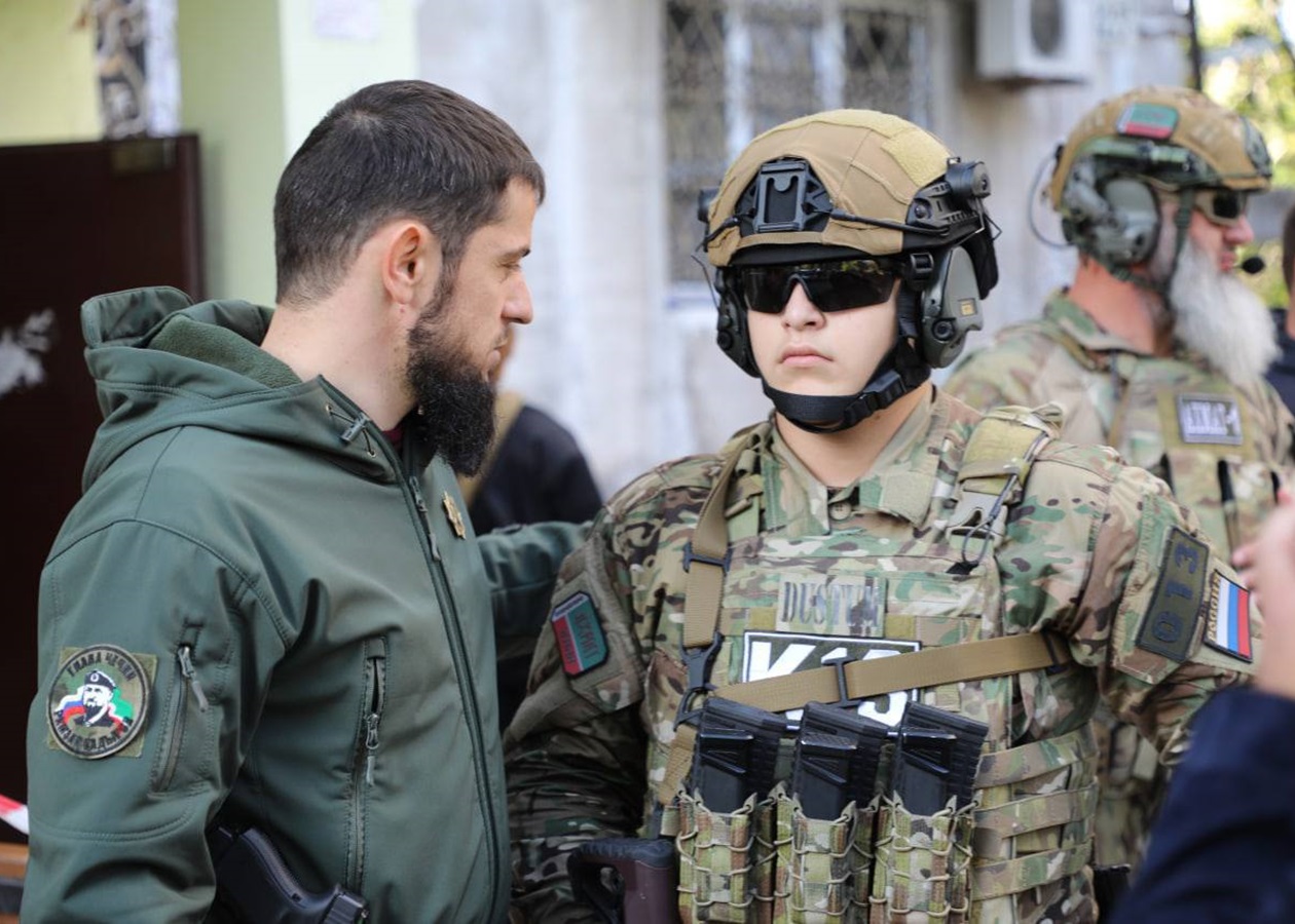 Сину Кадирова подарували чергову медаль