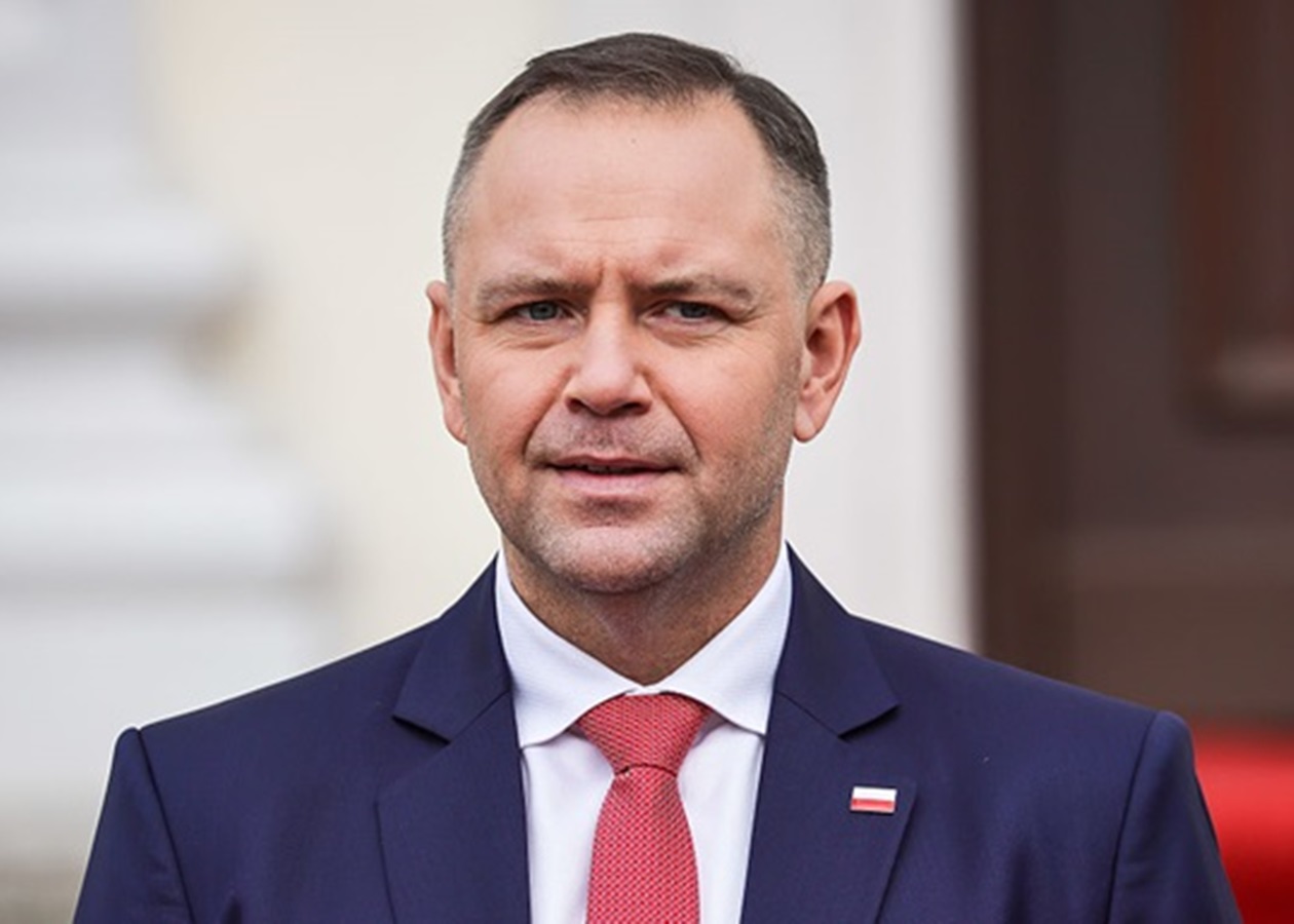 Діяльність Навроцького позитивно оцінюють понад половина поляків