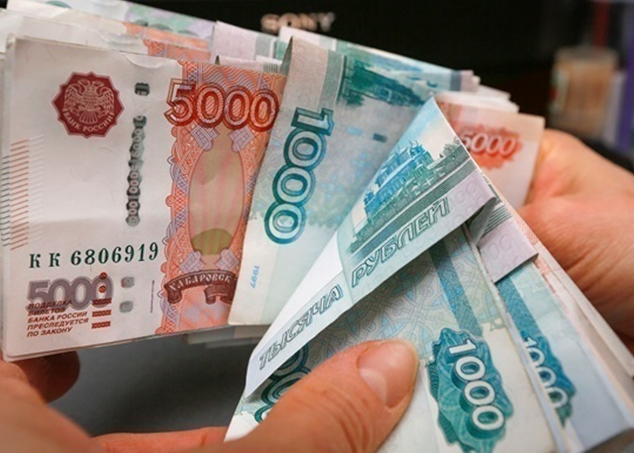Росіяни влаштували "банківську паніку": із системи зникли трильйони рублів