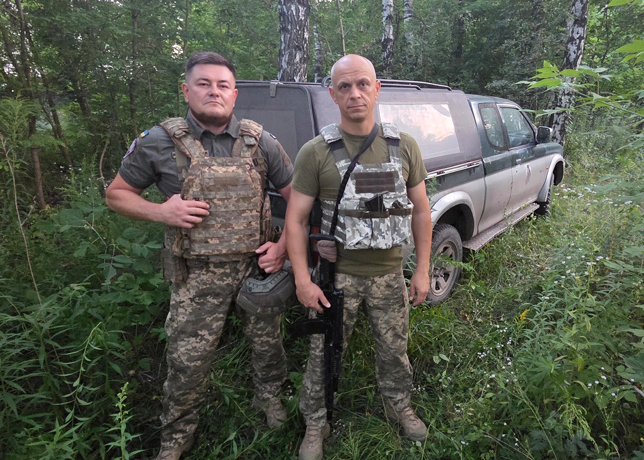 Коли мовчить зв'язок -  мовчить уся бригада. Зв'язківці просять допомоги