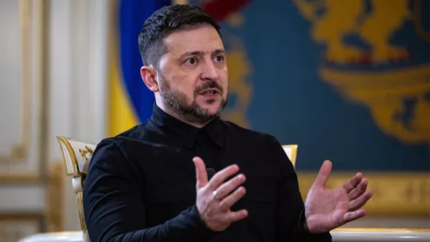 Українську переговорну команду використали як “ширму” на тлі домовленостей з Путіним: Зеленський розкрив сумну правду